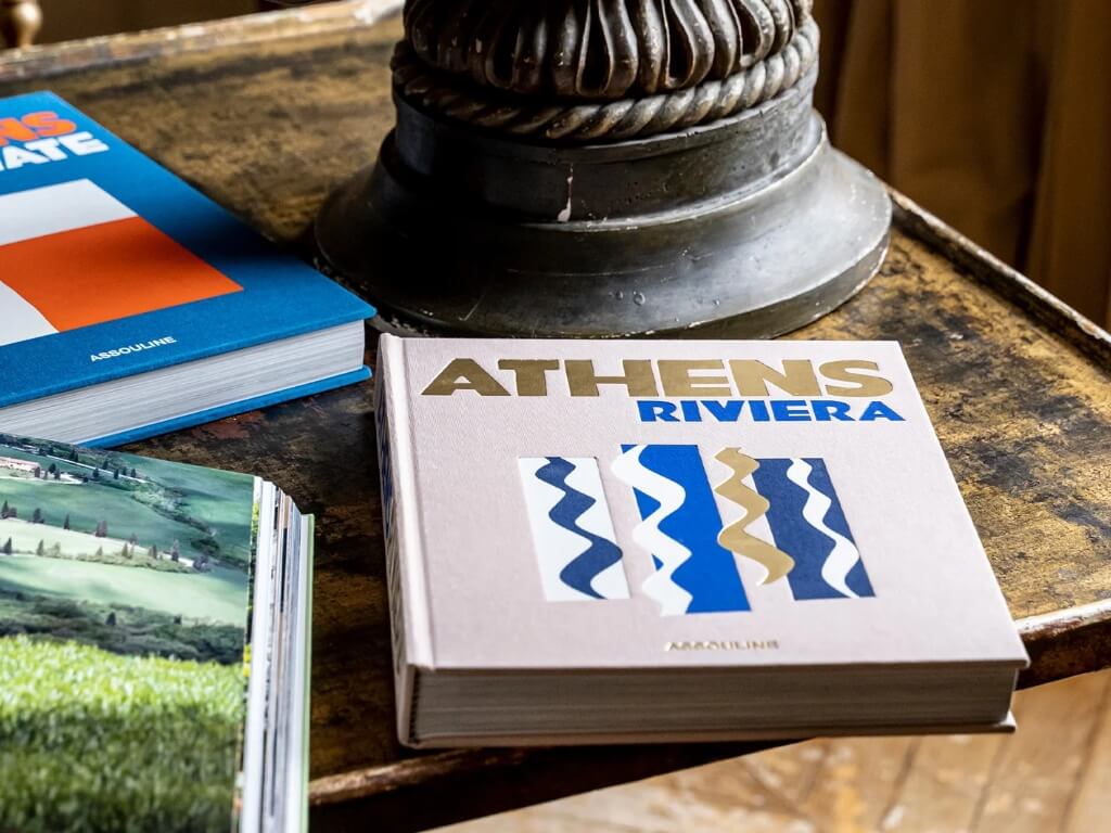 Το coffee table book «Athens Riviera» της Assouline