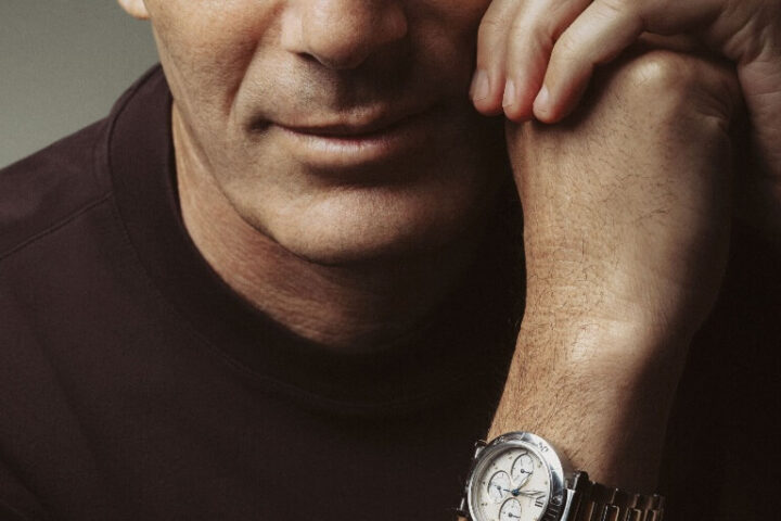 Ο Zinedine Zidane με το Cartier Pasha του, το οποίο θα δημοπρατηθεί υπέρ της ELA International.
