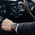 Breitling και Aston Martin τιμούν τη θρυλική DB5 με τρεις συλλεκτικές εκδόσεις του Top Time B01