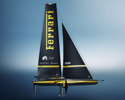 Η Ferrari μπαίνει στη θάλασσα με το Hypersail