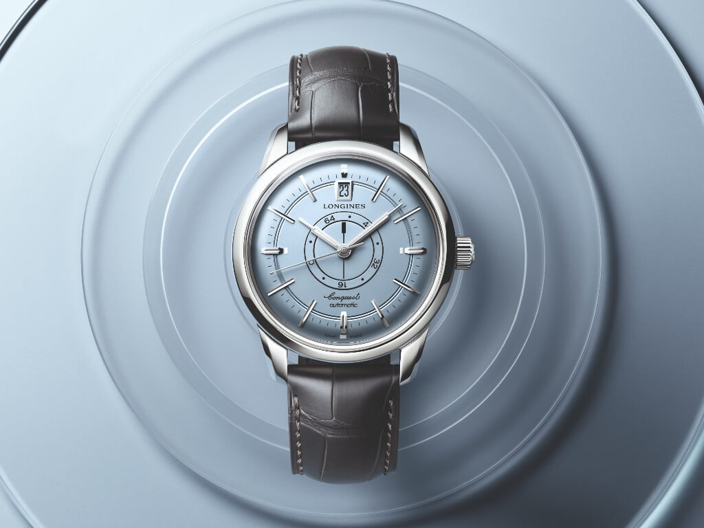 Το Longines Conquest Heritage Central Power Reserve αποκτά γαλάζιο καντράν