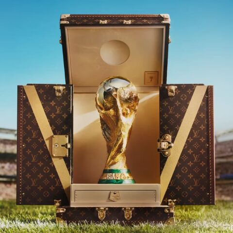 Η Louis Vuitton αποκαλύπτει το επίσημο Trophy Trunk του FIFA World Cup 2026