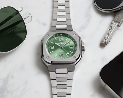 Bell & Ross BR-05 GMT Green Steel