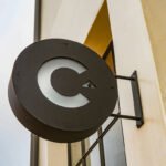 Collective Horology: Στα δικαστήρια τον Trump για τους νέους δασμούς στα ρολόγια